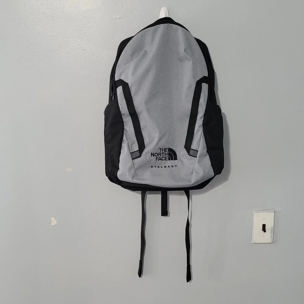 The North Face Stalwart Laptop Backpack Grey Black FlexVent Bag